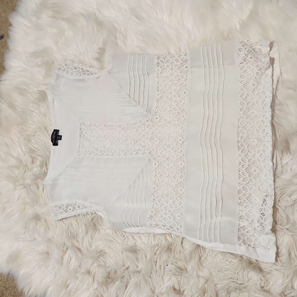 The Limited lace top- XS